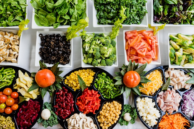 Kan sund og varieret frokost øge effektiviteten på kontoret?